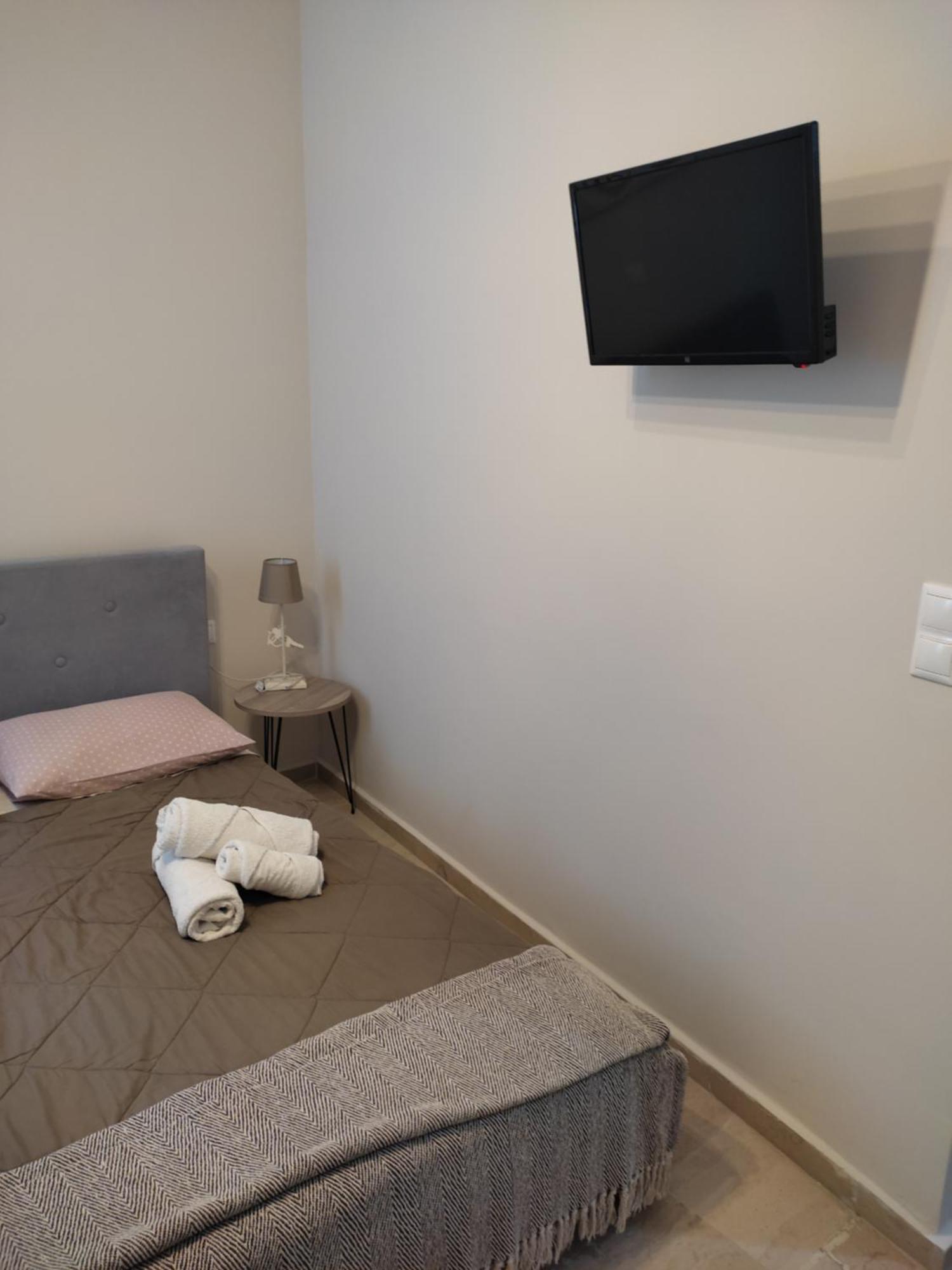 Dora's 1 Apartment